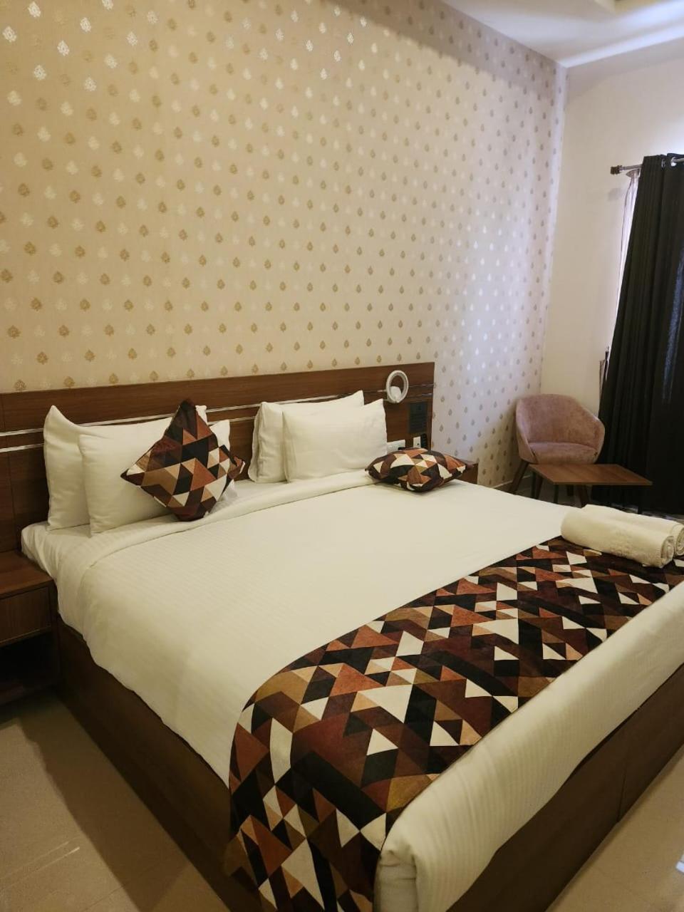 Отель Le Sanara Residency Thanniyam Экстерьер фото